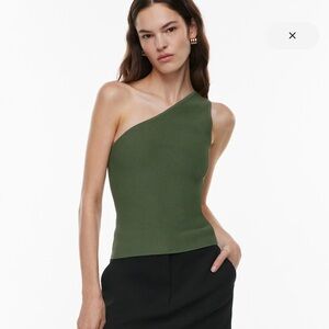 Aritzia Sculpt knit Seven top